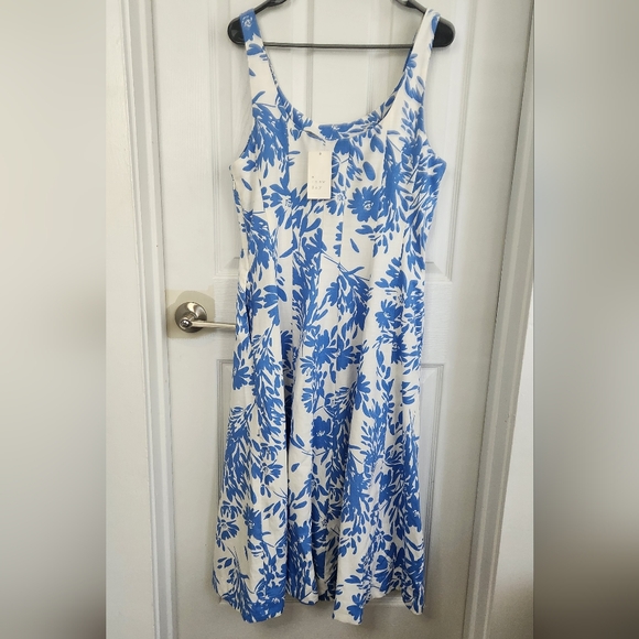 A New Day Blue and White Floral Midi Dress - Picture 1 of 5